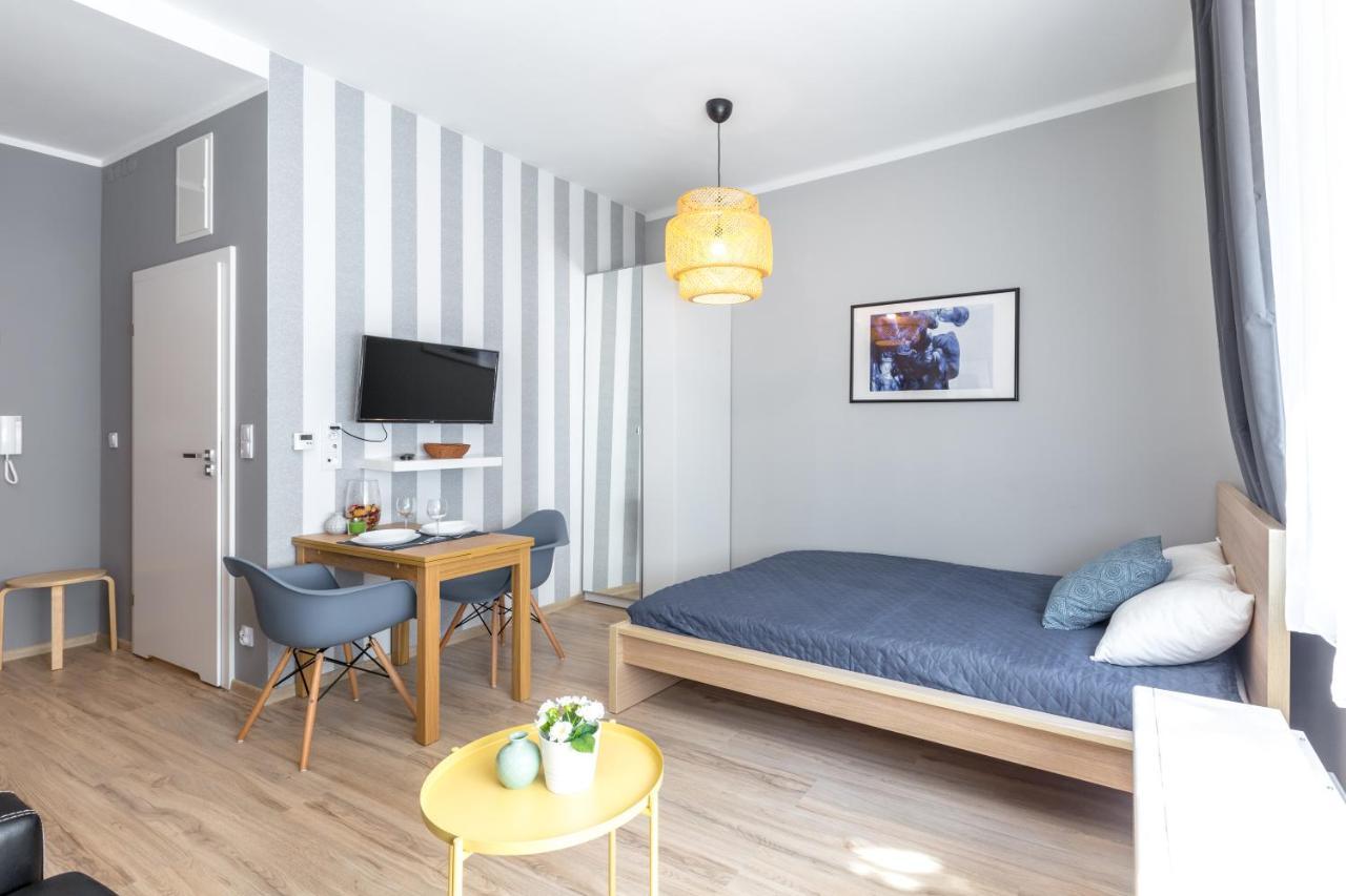 Friendhouse Apartments Avenue Krakau Buitenkant foto