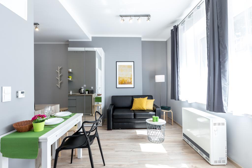 Friendhouse Apartments Avenue Krakau Buitenkant foto