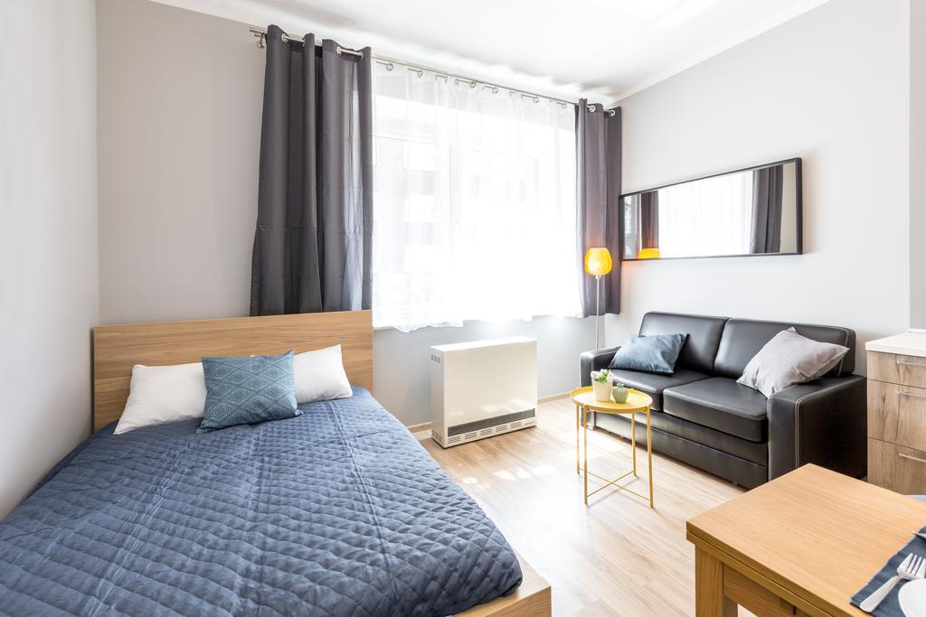 Friendhouse Apartments Avenue Krakau Buitenkant foto